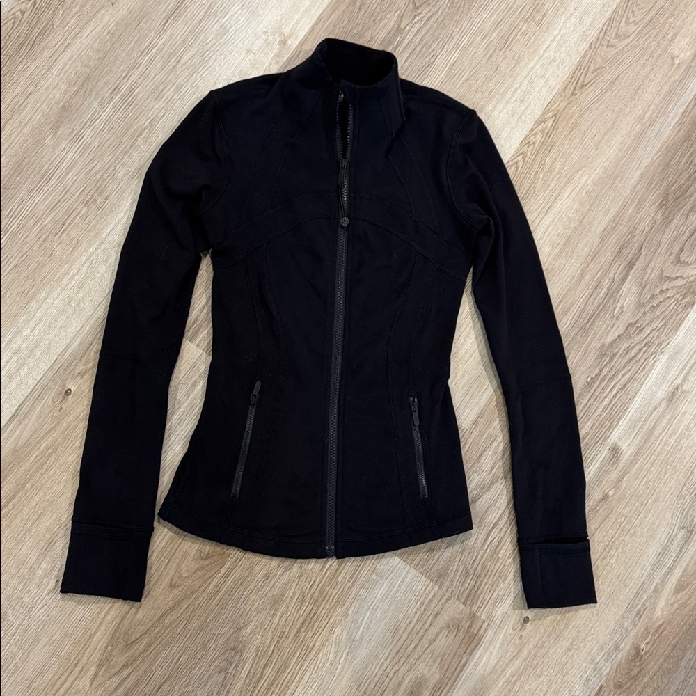 Lululemon define black zip up jacket size 2